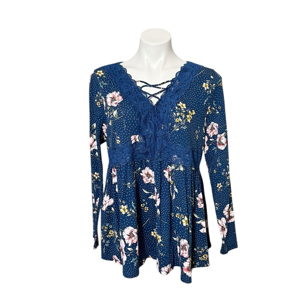 Torrid Floral Lace-Up Babydoll Top Size 0 or Large